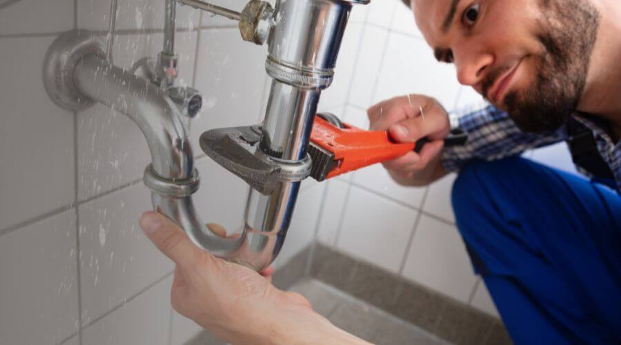 Professional same day plumber services in Solsberry, IN